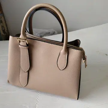 베이지 핸드백 합성 피혁