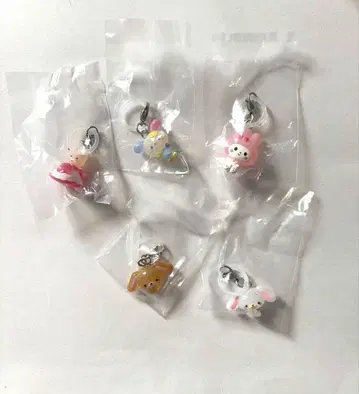 산리오 캐릭터즈 윳토메지루시 액세서리 5종 세트