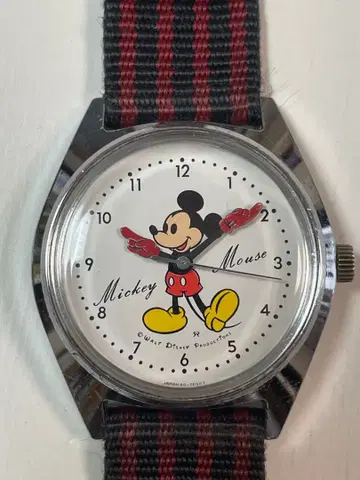 미키마우스 손목시계 수동 와인딩