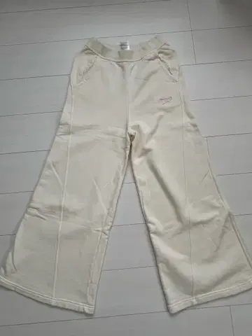 Reebok 스웨트 팬츠