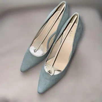 미사용 새상품 RANDA 펌프스 라이트 블루 24.0cm