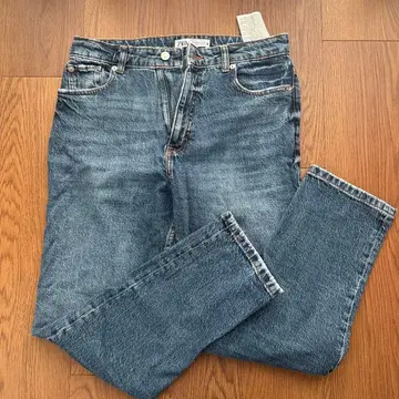 ZARA 데님 블루 스트레이트 레그 진