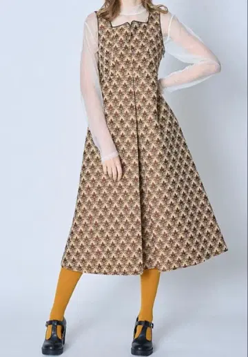 로이스크레용 자카드 오버롤 스커트