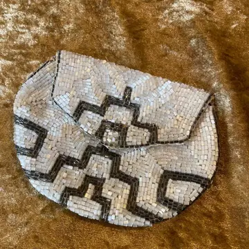 540 모자이크 패턴 비즈 파티 백, 프랑스