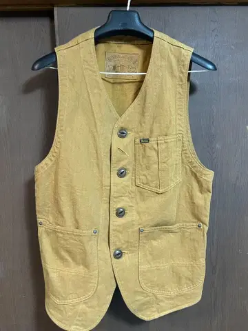 카키색 베스트 4 포켓