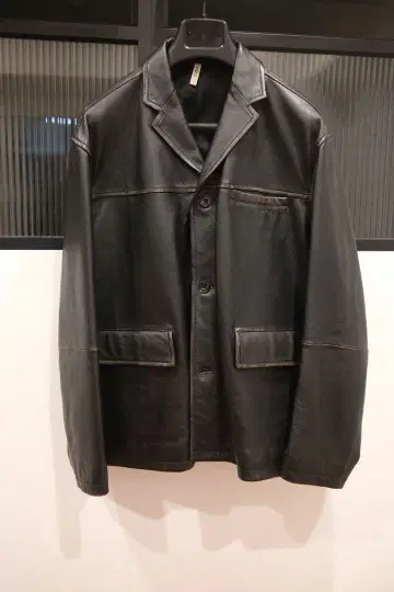 CCU Box Tailored Jacket 차심 Black 사이즈 2