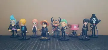 월드 컬렉션 스트롱 월드 밀짚모자 일당 전투복 원피스 피규어