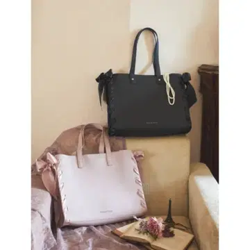 메종 드 플뢰르 레이스업 리본 토트백 핑크 레이스업 핸드