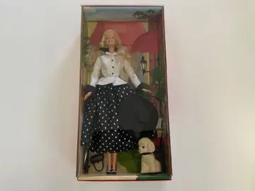 바비 인형 화이트 블랙 도트 드레스