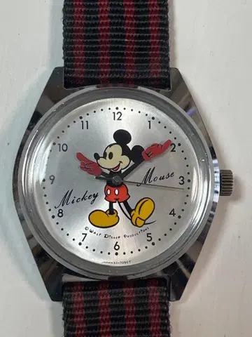 미키마우스 수동 와인딩 손목시계