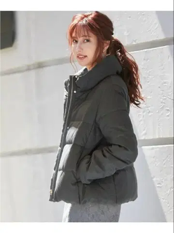 [ 세탁 가능 ] 스탠드 칼라 숏 다운 ANY SIS 애니시스