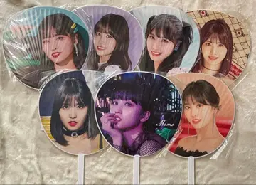 트와이스 모모 부채