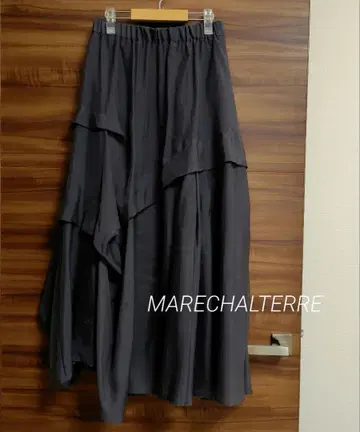 MARECHALTERRE 그레이 쉬폰 플레어 스커트