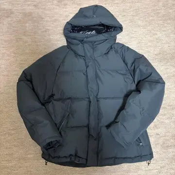 nonnative ALPINIST 다운 자켓 사이즈 1 고어텍스