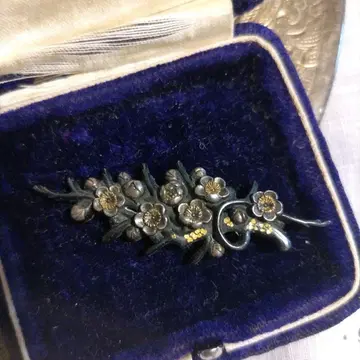 매실 금공 앤티크 조각 시대