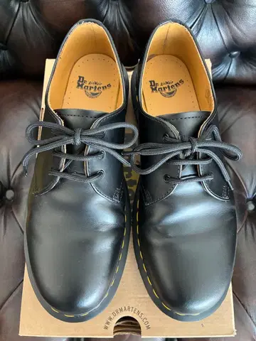 닥터 마틴 블랙 1461 3홀