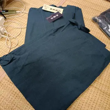 여성용 구루메 직조 사문 의복 (네이비)