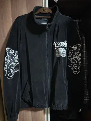 AVIREX x Xlarge 벨로아 자켓
