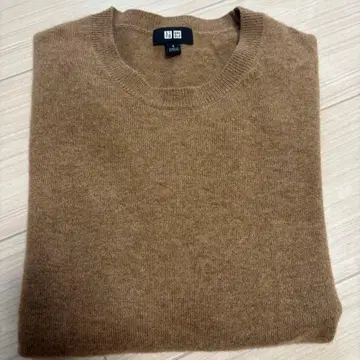 유니클로 캐시미어 크루넥 스웨터 브라운