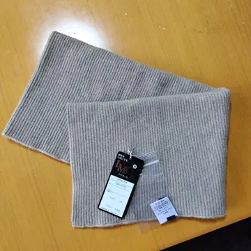 [택 포함 미사용품] 캐시미어 100% 머플러 남녀 공용 베이지 일본제