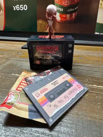 스트레인저 씽즈 캐릭터 피규어 베크나