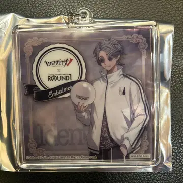 라운드 원 5주년 기념 아크릴 키링 나비