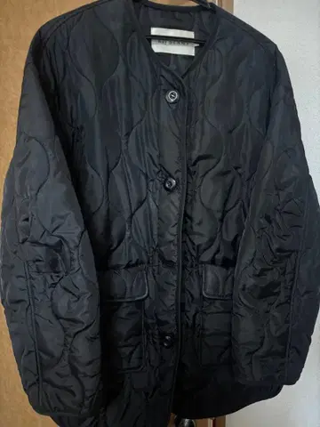 Ray BEAMS 블랙 퀼팅 자켓