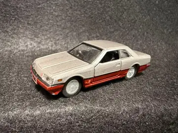 토미카 리미티드 스카이라인 2000 터보 중국