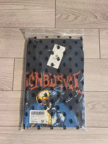 glamb 체인소 맨 레제 롱T