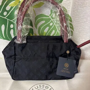 russet 블랙 핸드백