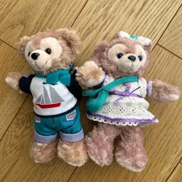 더피 인형 배지