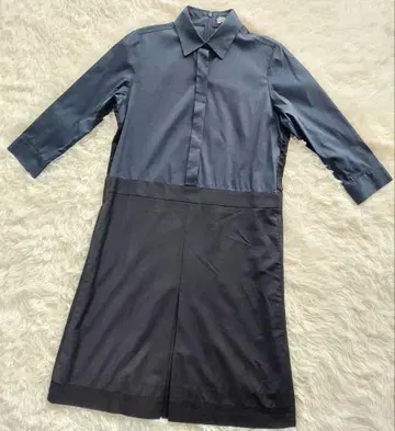 theory luxe 네이비 x 블랙 절개 셔츠 원피스 7부 소매