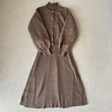 [ SHIPS ] 쉽스 가디건 + 리브 원피스 셋업