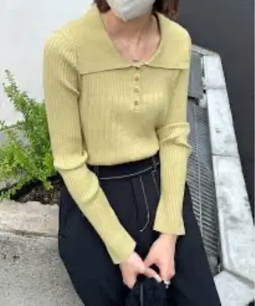 CAPRICIEUX LE'MAGE 리브 폴로 스웨터 올리브 그린