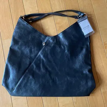 and me 토트백 블랙