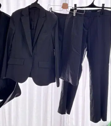 더 수트 컴퍼니 팬츠 스커트 수트 상하의 그레이