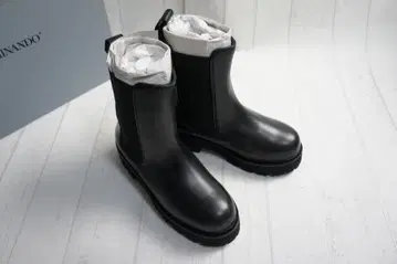 카미난도 사이드 고어 부츠