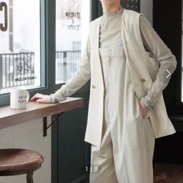 로리즈팜 사이드 슬릿 베스트