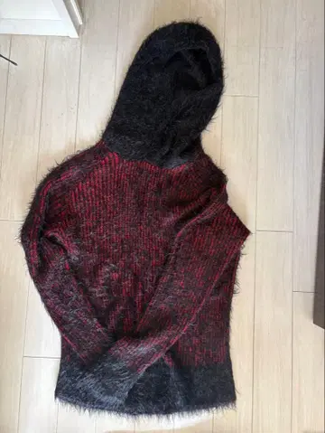 ORIMI 후드 부착 스웨터 사이즈 1 블랙 레드