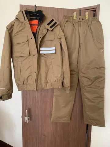 코코스 삼바너 co-cos 방한복 카멜 작업옷