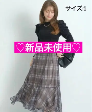 [ 새상품 택 포함 ] 아푸와이저 리셰 체크 스커트 셋업 니트