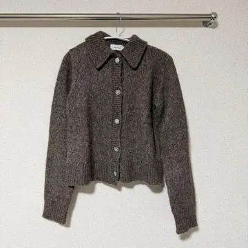 미라 오웬 비쥬 버튼 폴로 니트 가디건