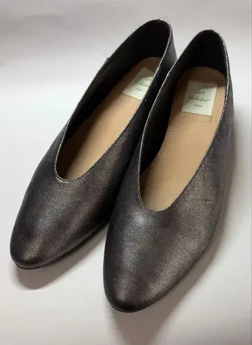 enchanted 천연 가죽 소프트 가죽 V컷 바부쉬 39