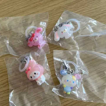 BANDAI 산리오 캐릭터즈 윳토 메지루시 액세서리