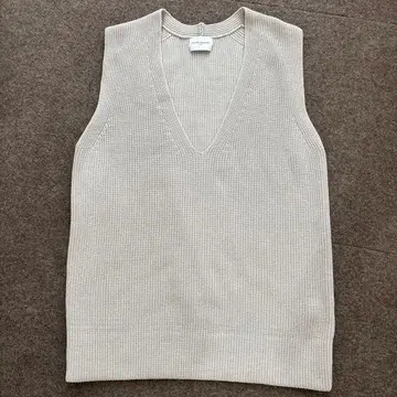 UNITED ARROWS 라이트 그레이 V넥 니트 베스트