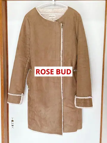 ROSE BUD 페이크 무스탕 코트 베이지