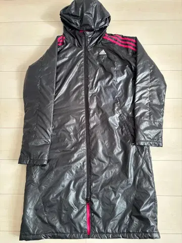 adidas 아디다스 롱 다운 벤치 코트 블랙 x 핑크 후드 부착 방한