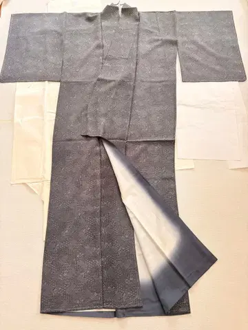 전통 공예 이세가타샤 블랙 베이스 에도 코몬