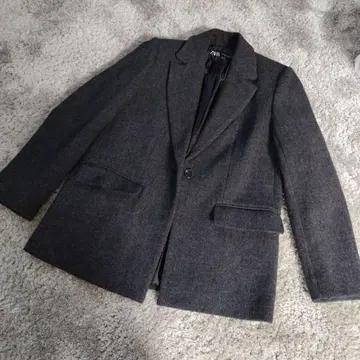 ZARA 다크 그레이 테일러드 자켓