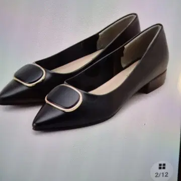 새상품 블랙 OPAQUE.CLIP 플랫슈즈 M